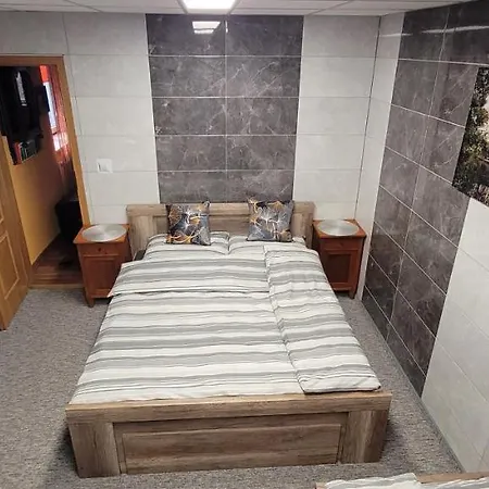 Stylowy Apartament Na Ptasiej Gorze Jelenia Gora Exterior photo